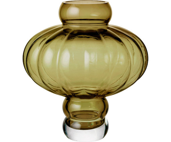 Louise Roe Balloon vase - 03 - olive