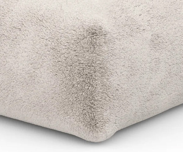 Vetsak Sofa Seat 105x105 - Faux Fur Beige