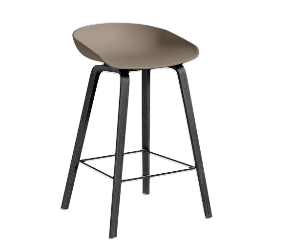 HAY About A Stool AAS 32 khaki / sort