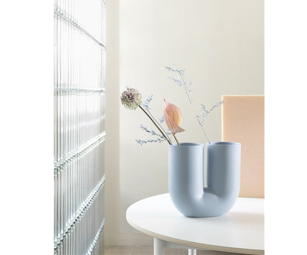 Muuto Kink Vase - H27 - Blå