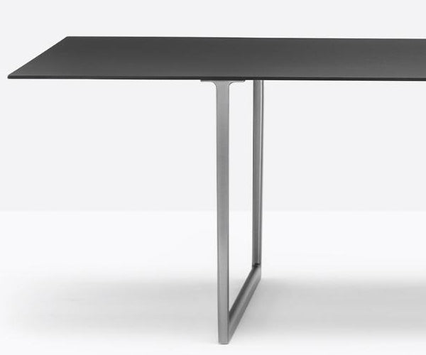 Pedrali Toa Table - 300x100cm - Sort -  Poleret Aluminium