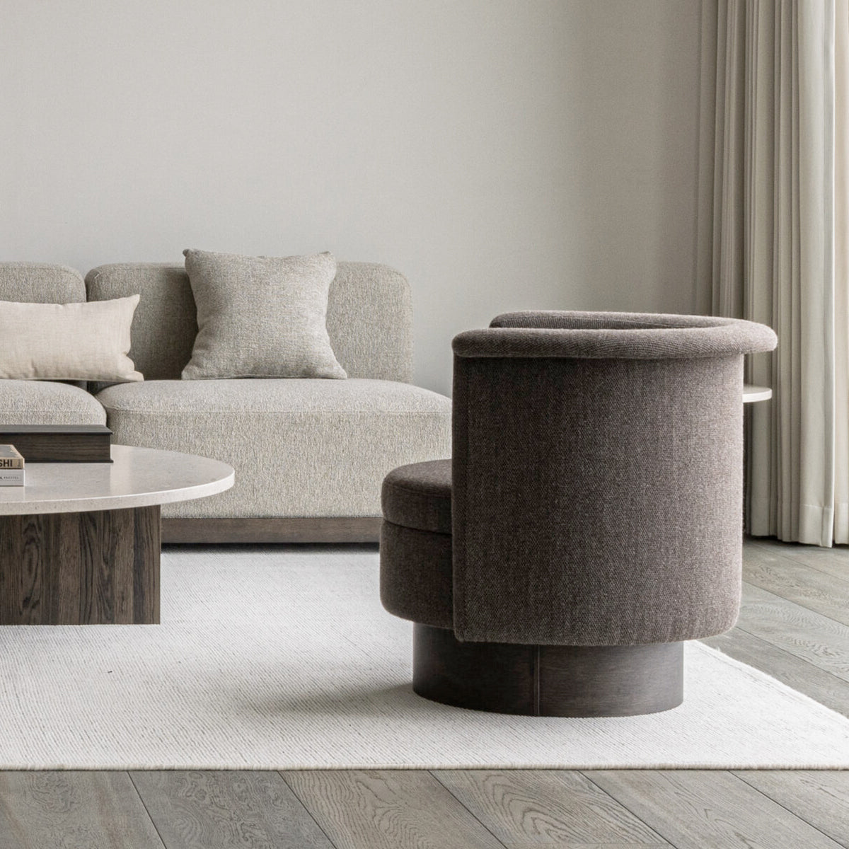 Karimoku Case Study N-SW01 Loungestol - Smoked Oak - Hallingdal 180