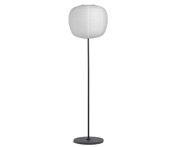 HAY Common Floor Lamp - Sort Terrazzo Base - Peach Shade