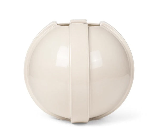 Louise Roe Vinci vase - 01 - Ivory